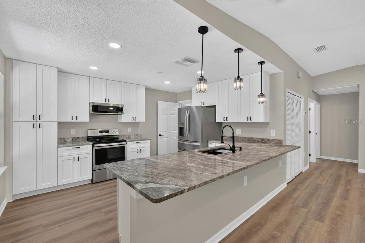 288 MCMILLON DRIVE — photo 3 of 37