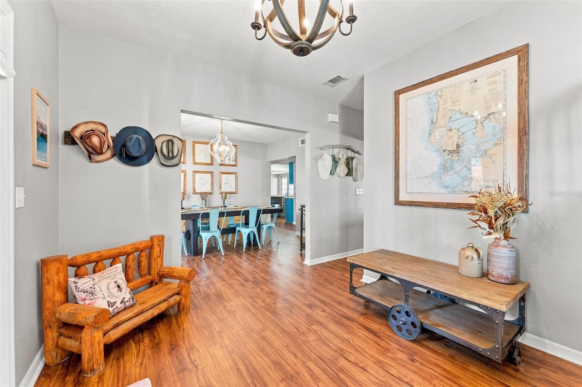 15622 INDIAN QUEEN DRIVE — photo 4 of 51