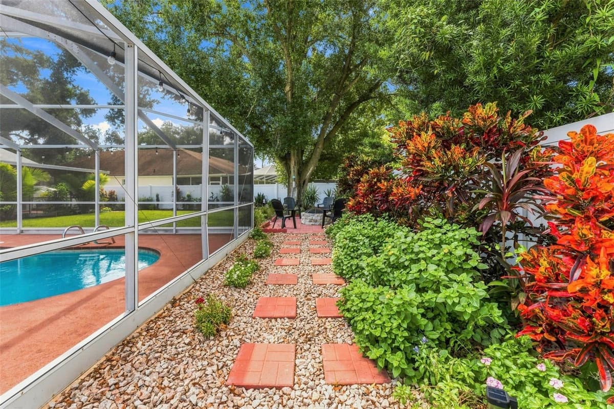 15622 INDIAN QUEEN DRIVE — photo 47 of 51