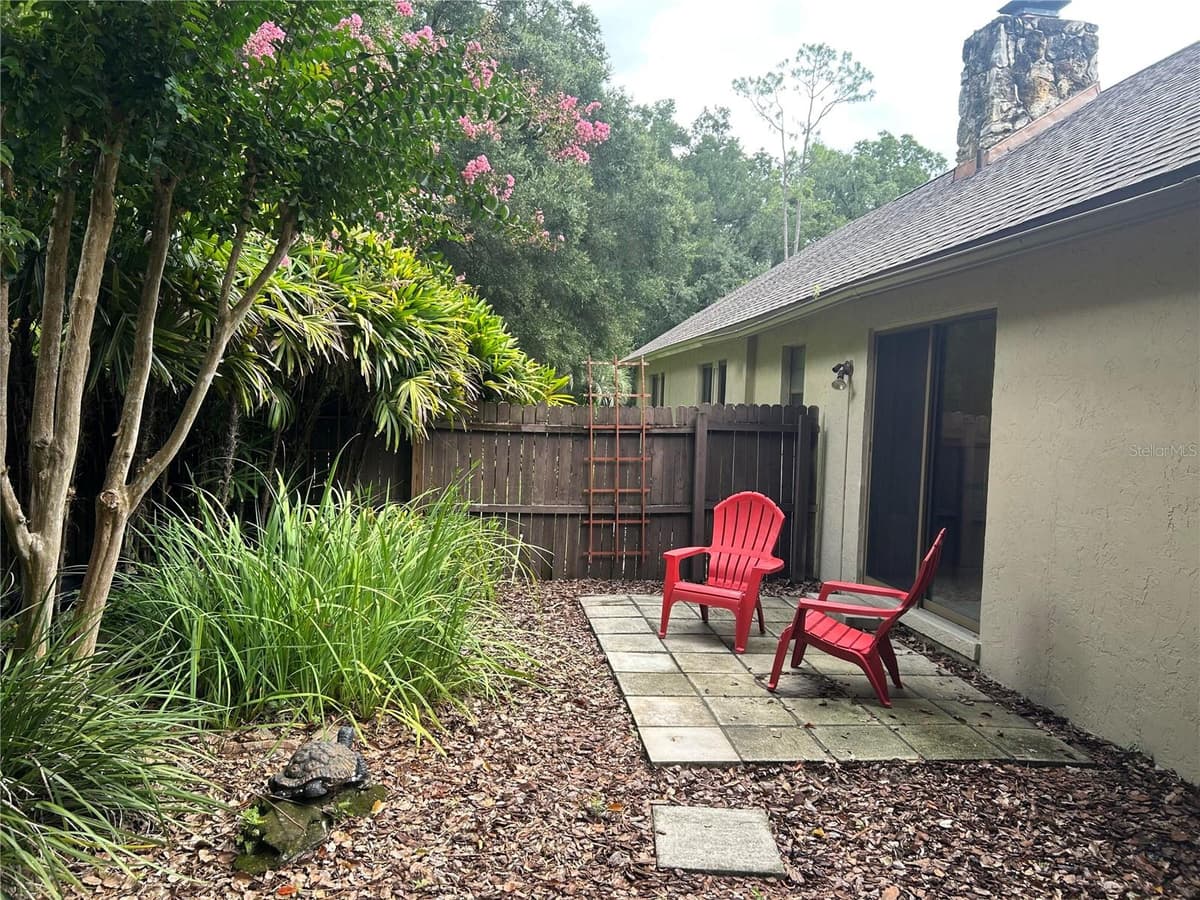 5340 2ND LANE — photo 8 of 25