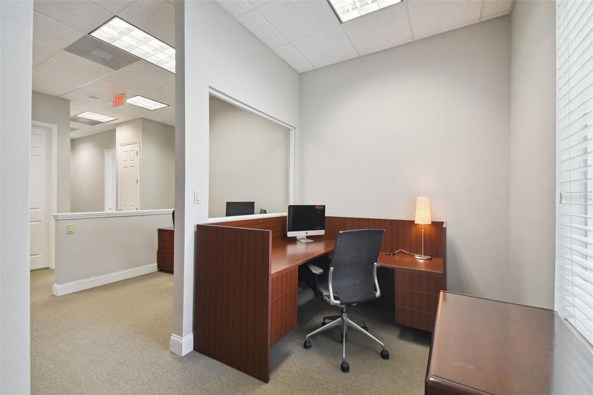 1560 CLEVELAND STREET — photo 4 of 13