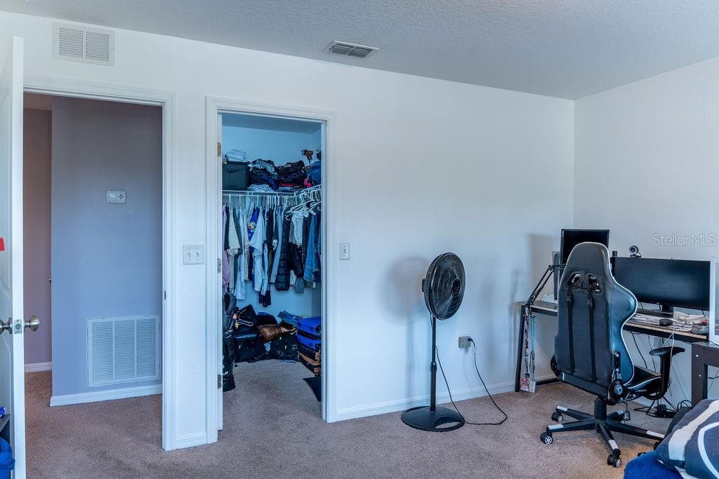 612 SILVERTHORN PLACE — photo 21 of 37