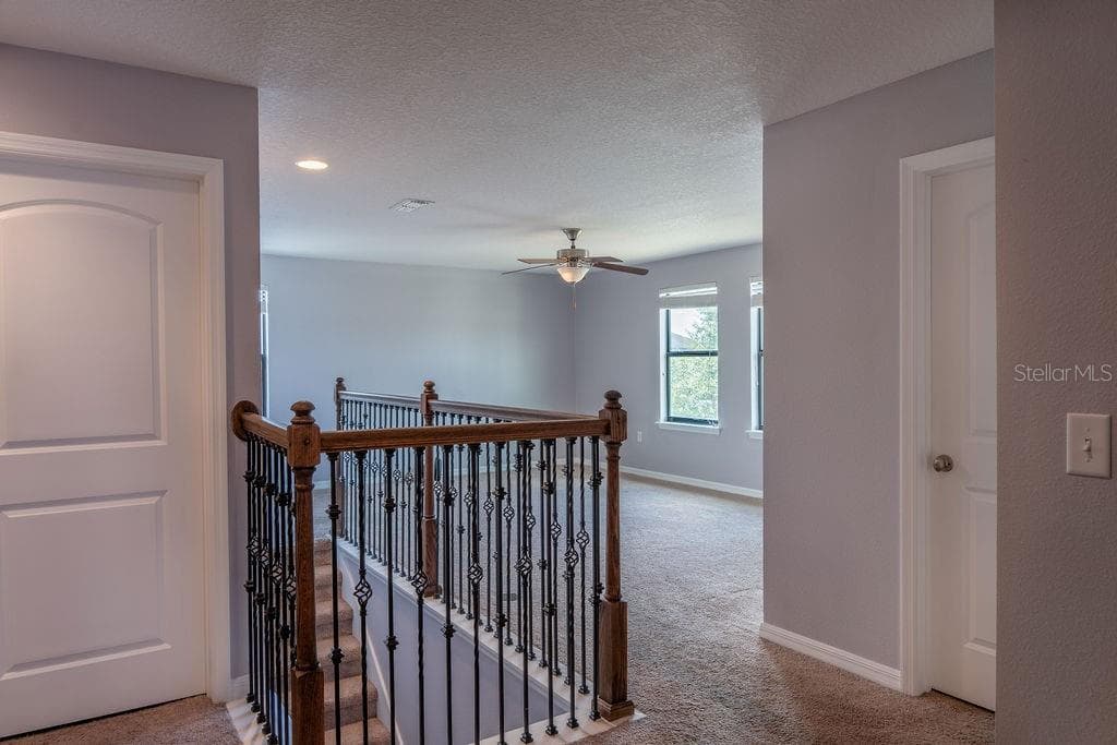 612 SILVERTHORN PLACE — photo 17 of 37