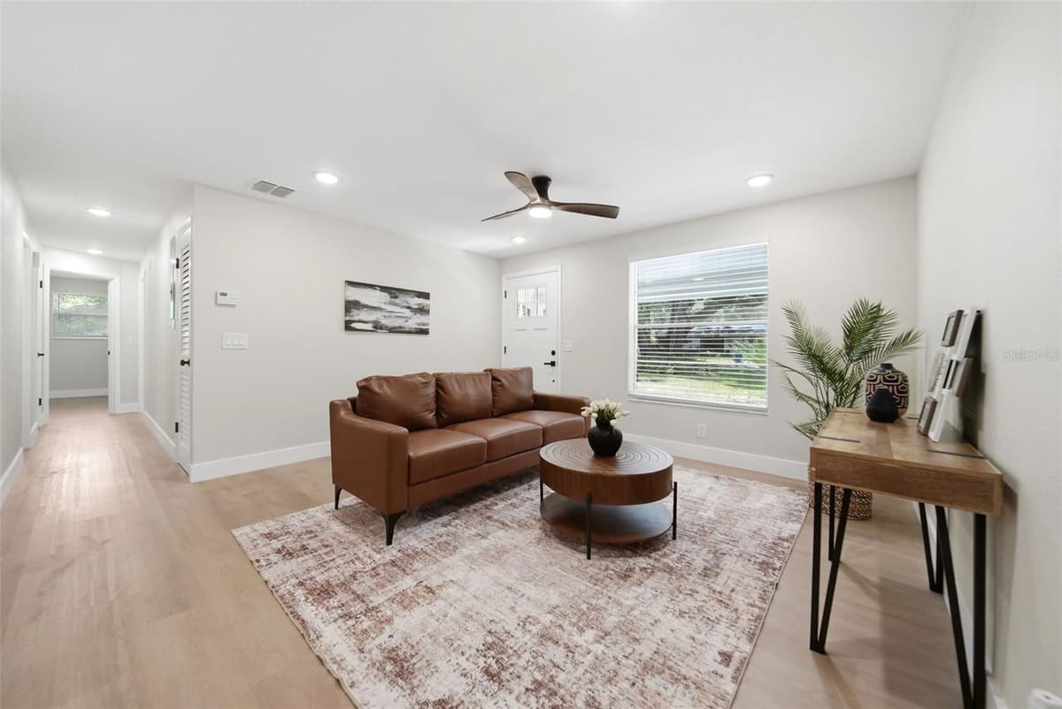 2321 PINE HILL PLACE — photo 5 of 24