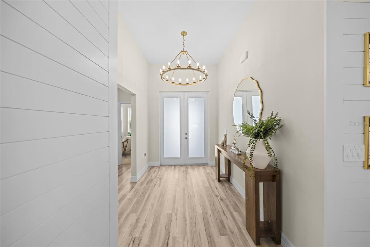 3181 LA FRANCE AVENUE — photo 6 of 28