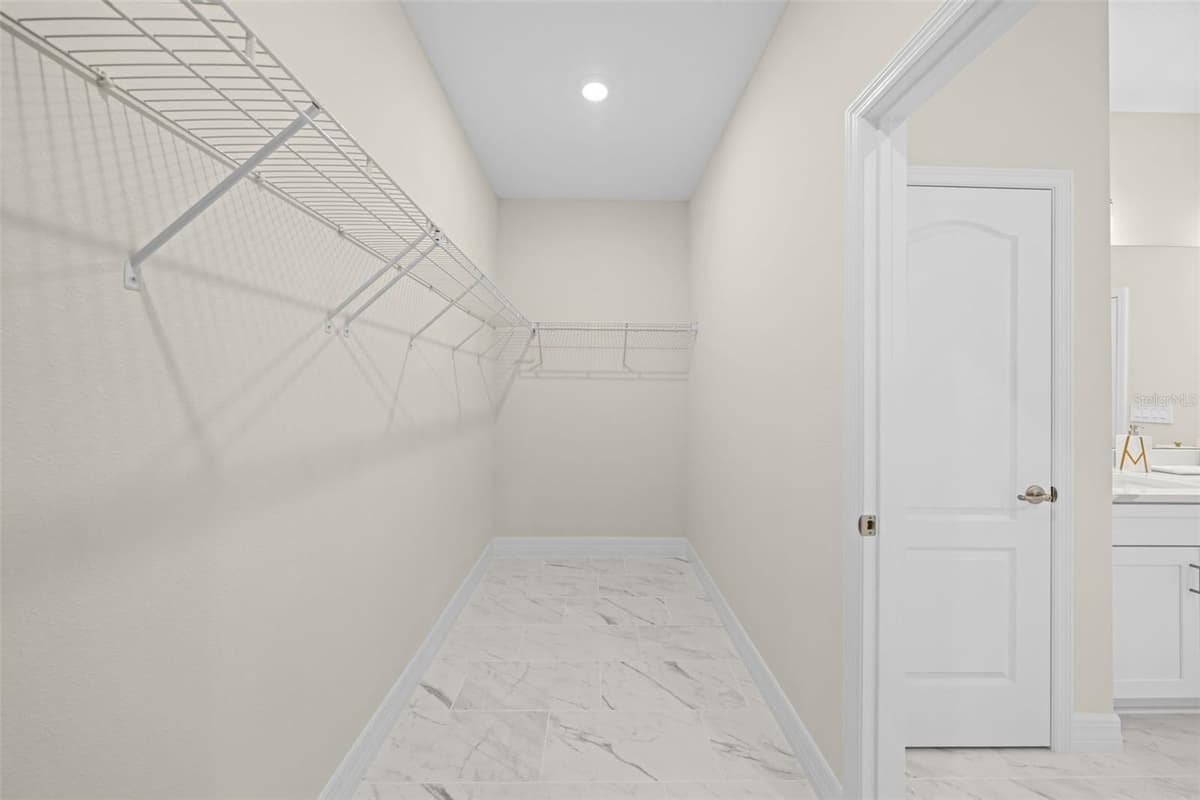 3181 LA FRANCE AVENUE — photo 16 of 28