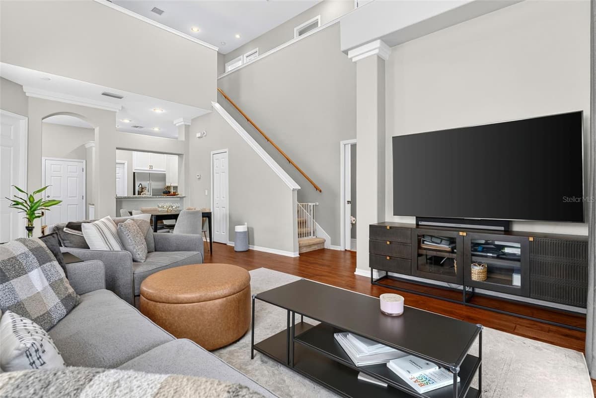 1437 RIDGE TERRACE — photo 8 of 42