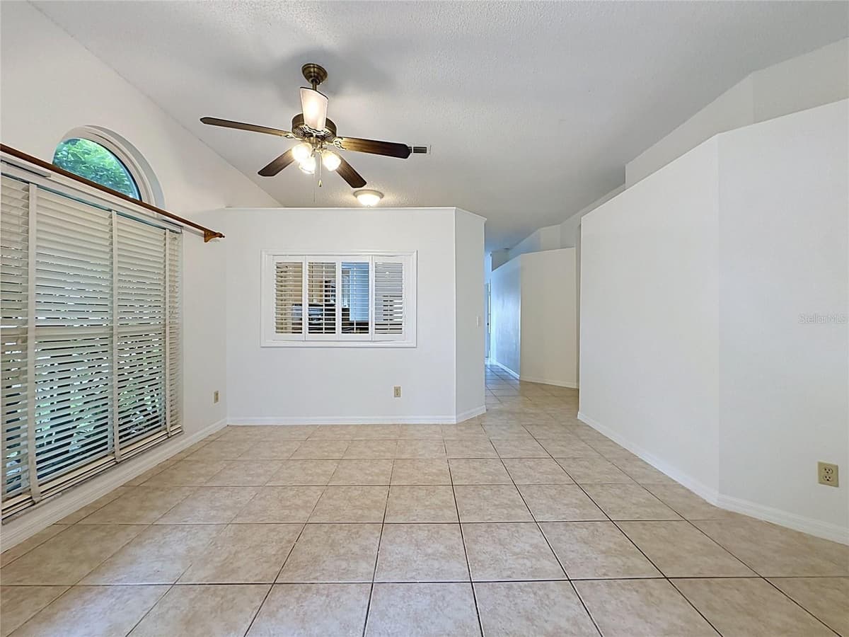 1047 KELLY CREEK CIRCLE — photo 6 of 59