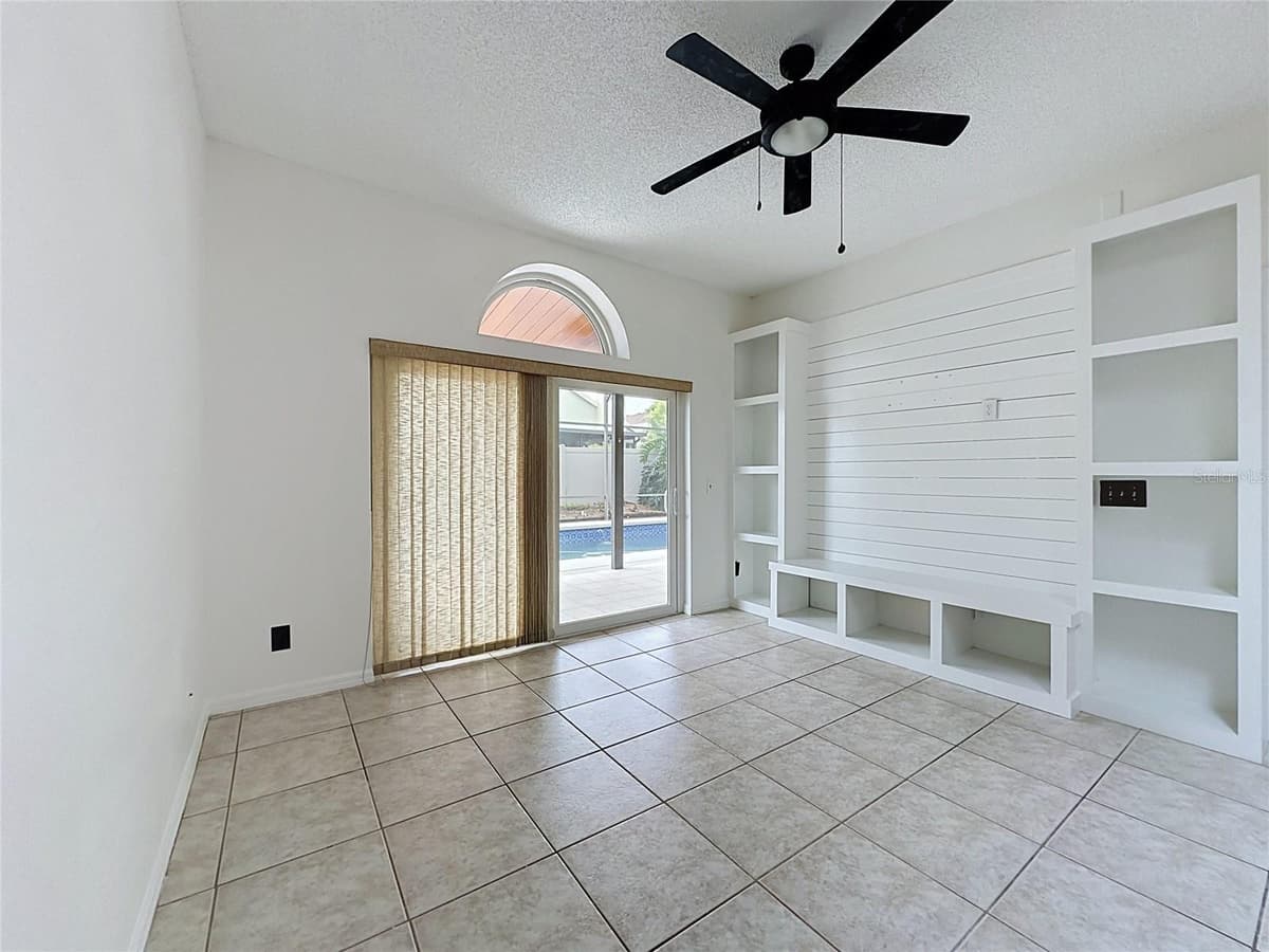1047 KELLY CREEK CIRCLE — photo 15 of 59