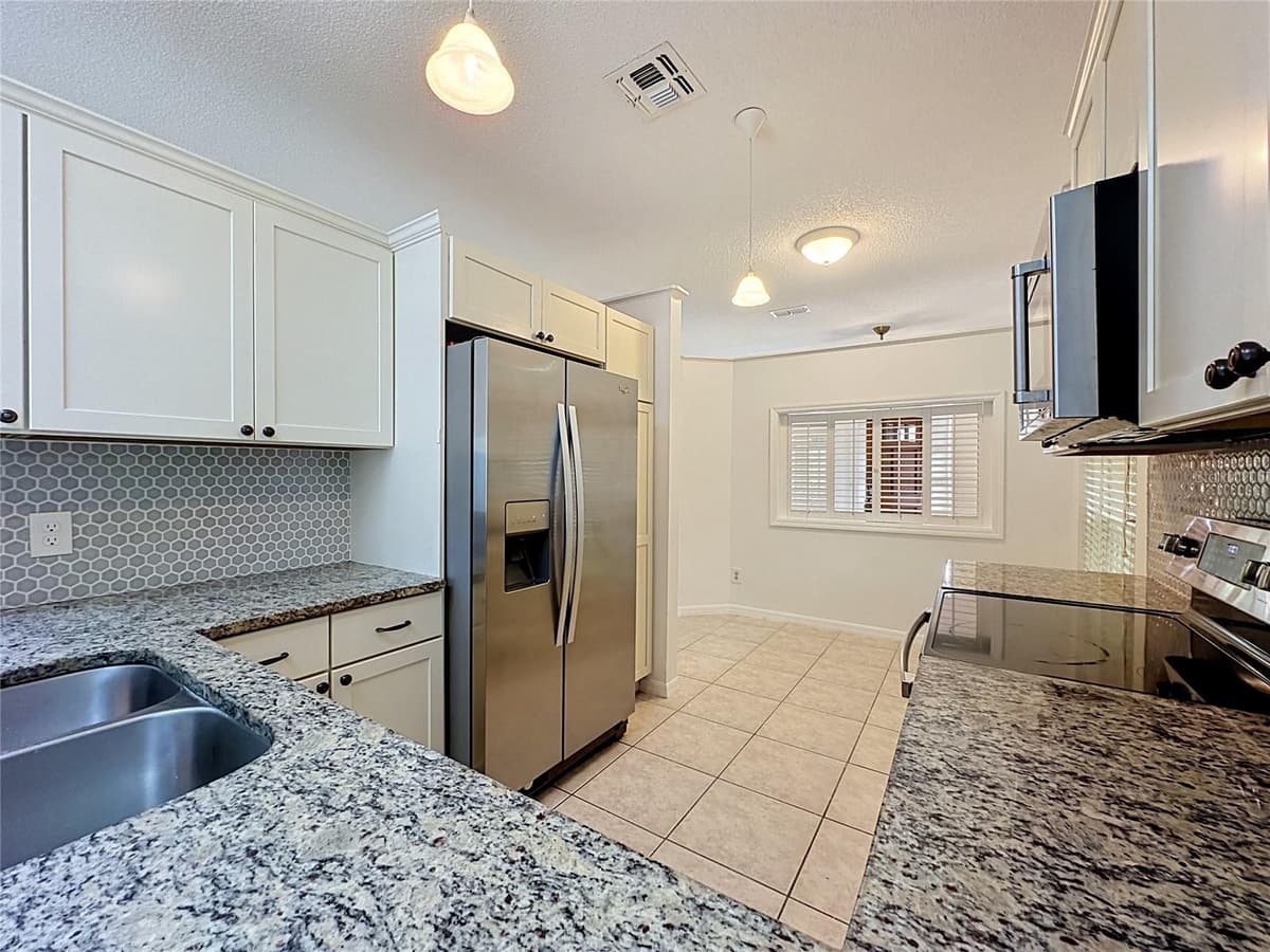 1047 KELLY CREEK CIRCLE — photo 12 of 59