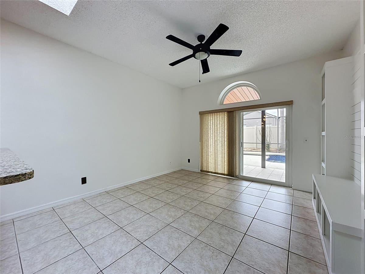 1047 KELLY CREEK CIRCLE — photo 19 of 59