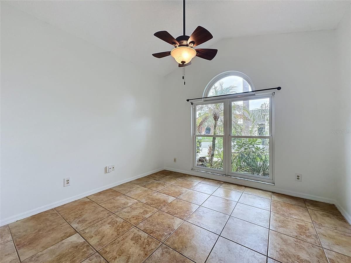 1047 KELLY CREEK CIRCLE — photo 30 of 59