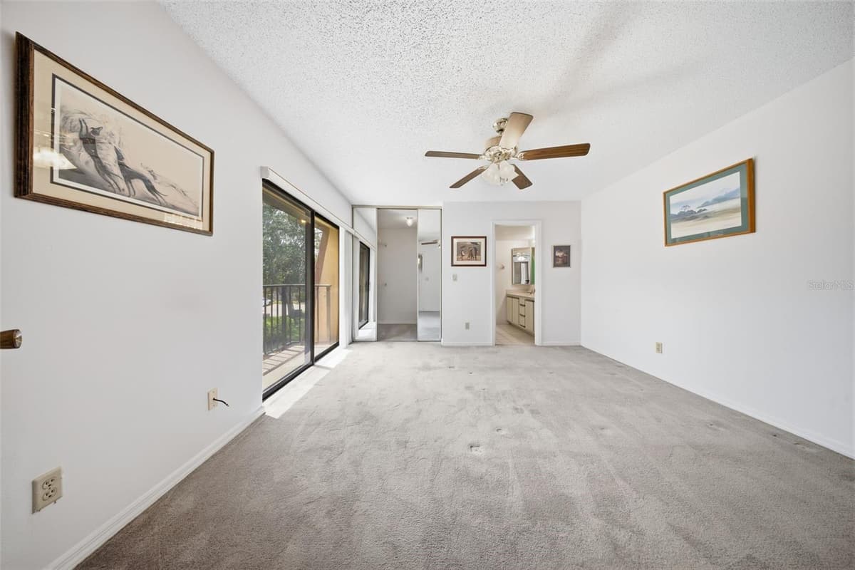 5256 CYPRESS COURT — photo 9 of 33