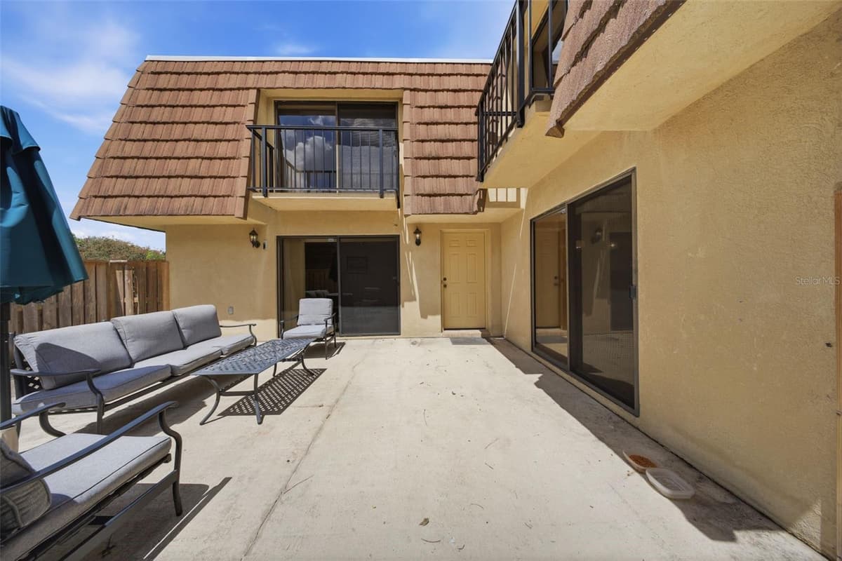 5256 CYPRESS COURT — photo 19 of 33