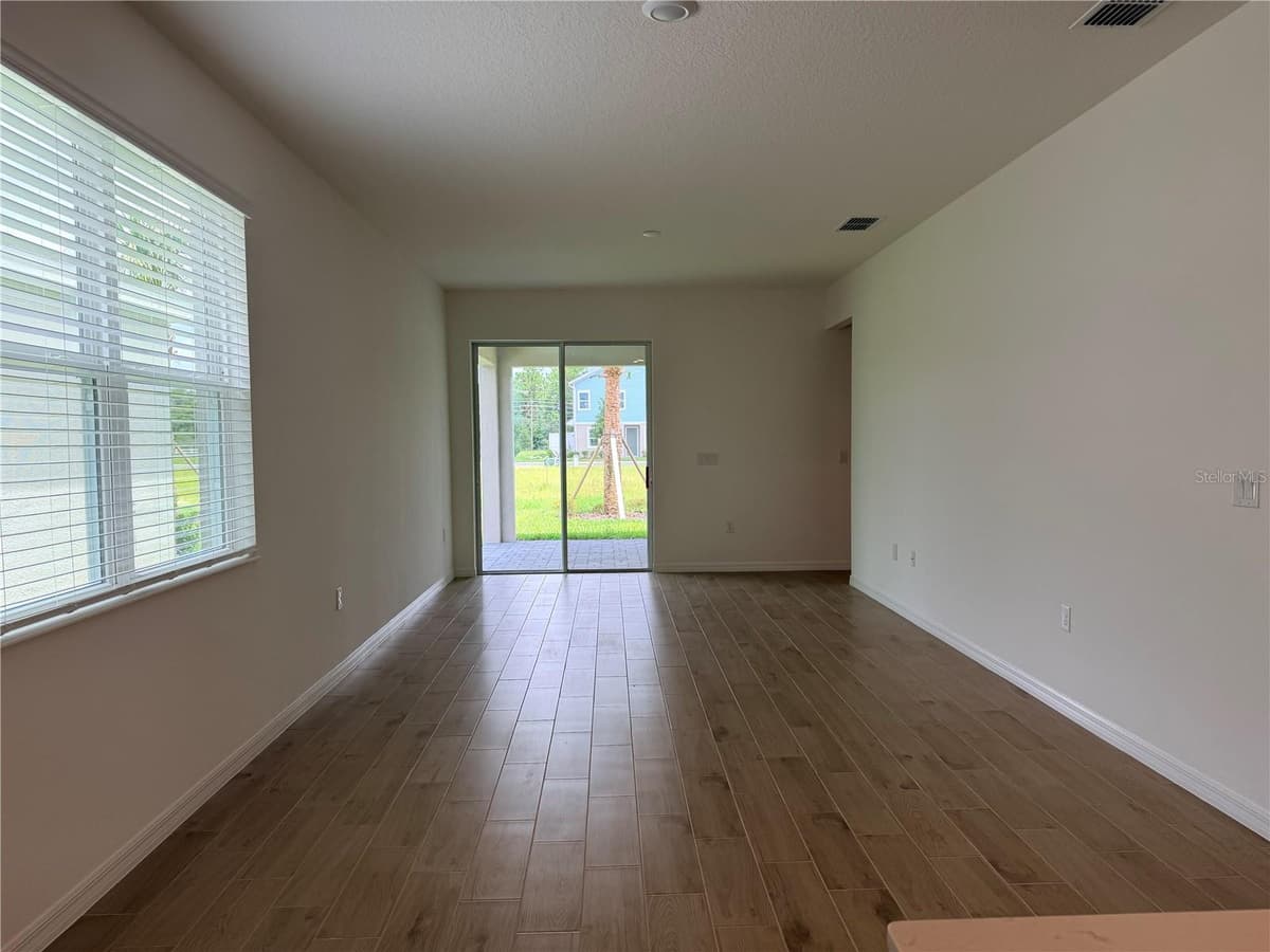2029 ANTHEM DRIVE — photo 5 of 19