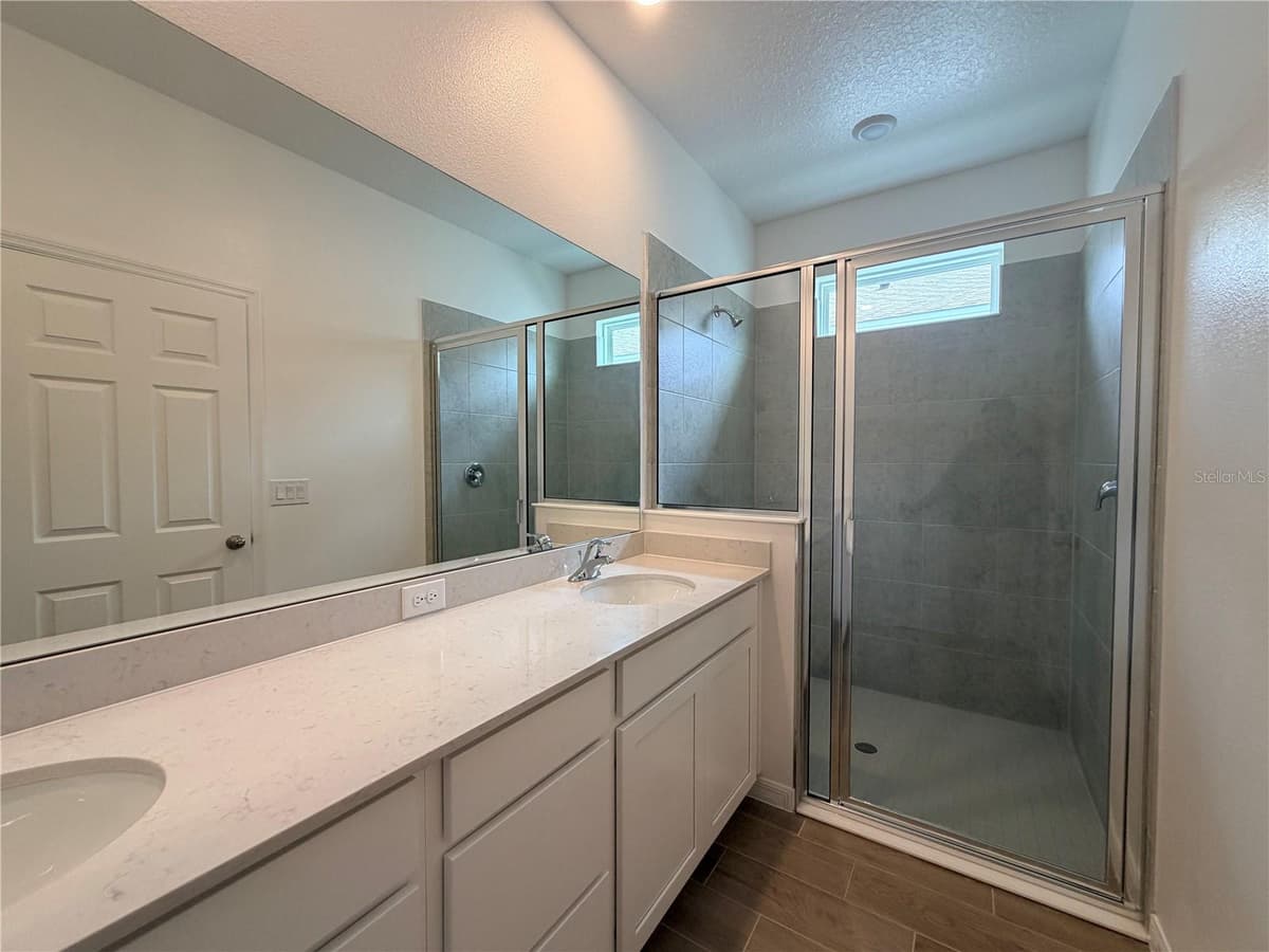 2029 ANTHEM DRIVE — photo 8 of 19