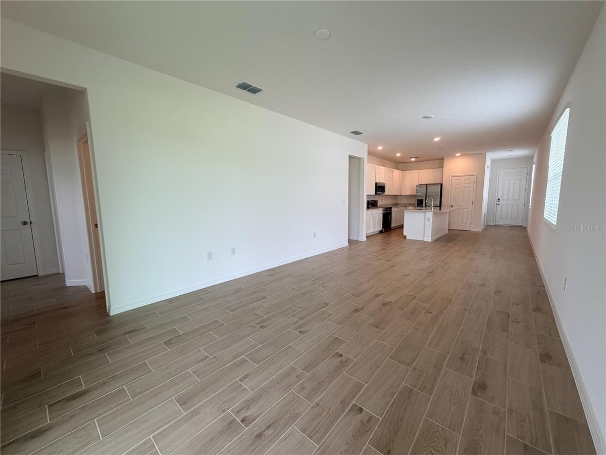 2029 ANTHEM DRIVE — photo 6 of 19