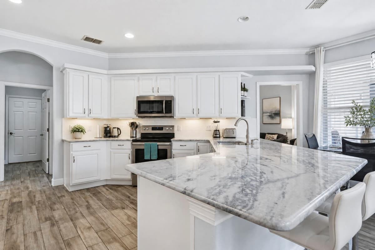 427 TIERRA VERDE LANE — photo 14 of 38