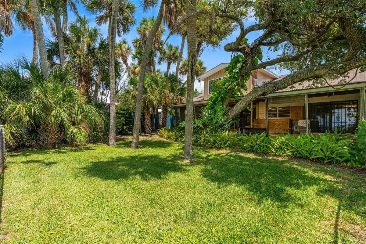 1230 ORLANDO AVENUE — photo 36 of 55