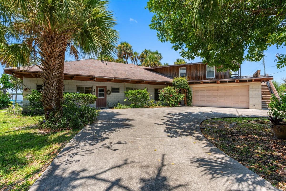 1230 ORLANDO AVENUE — photo 5 of 55