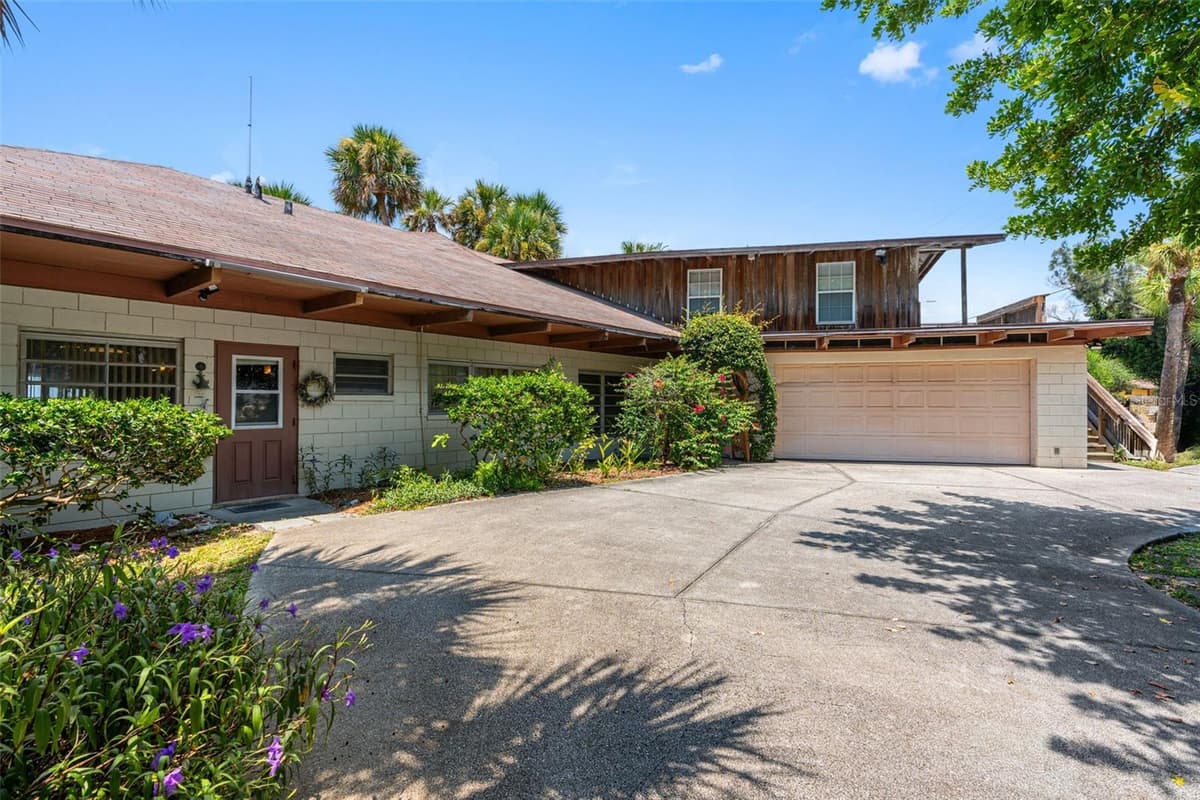 1230 ORLANDO AVENUE — photo 52 of 55