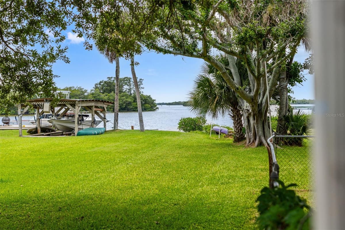 1230 ORLANDO AVENUE — photo 43 of 55