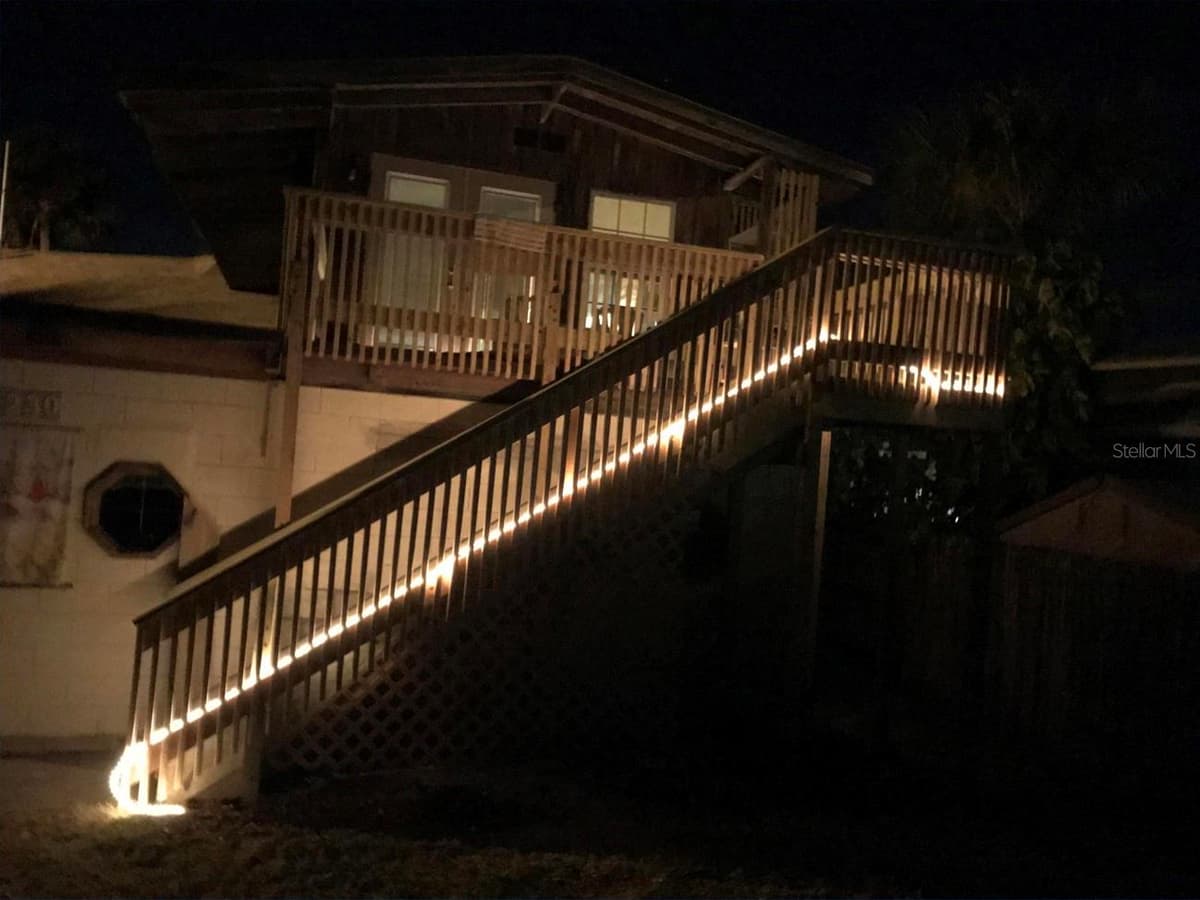 1230 ORLANDO AVENUE — photo 44 of 55