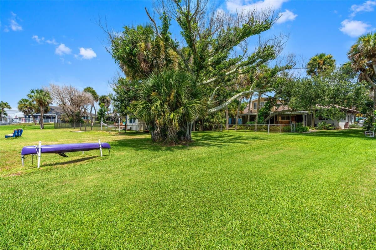 1230 ORLANDO AVENUE — photo 42 of 55