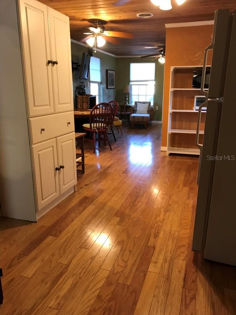 1230 ORLANDO AVENUE — photo 45 of 55
