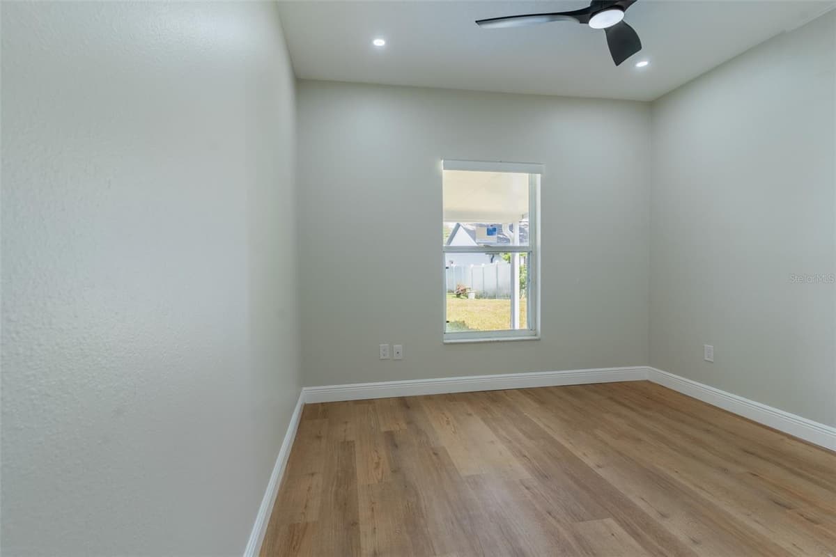 7909 CHARTREUX LANE — photo 19 of 30