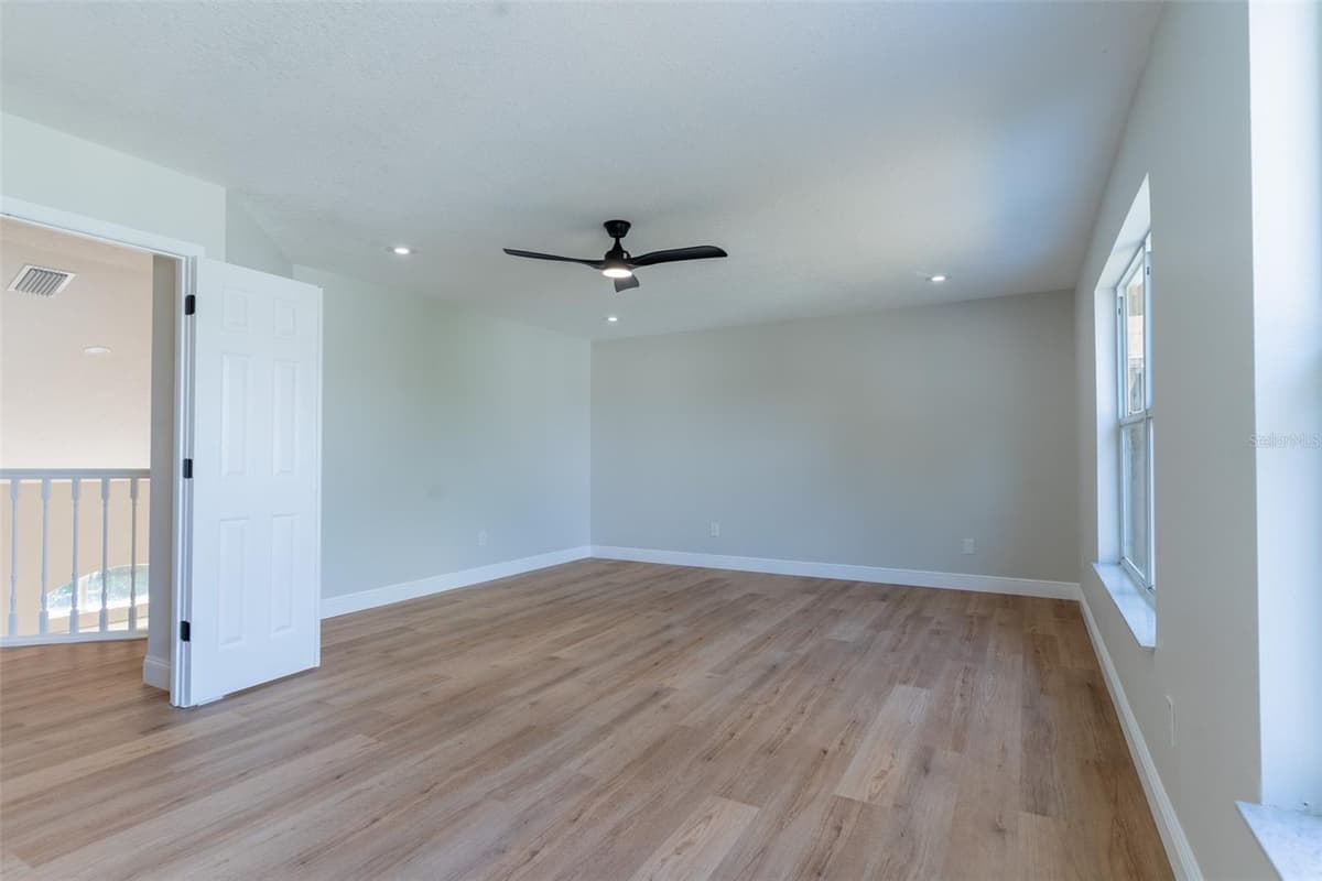 7909 CHARTREUX LANE — photo 13 of 30