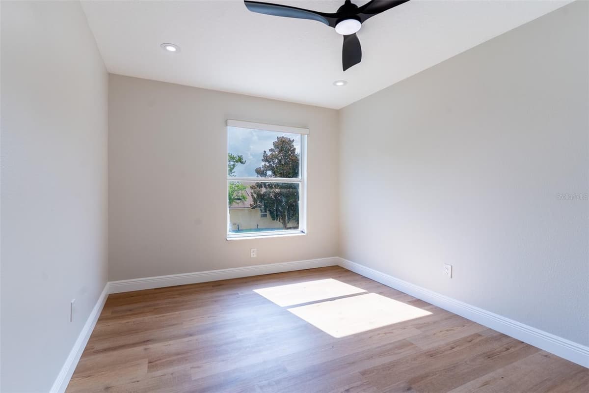 7909 CHARTREUX LANE — photo 23 of 30