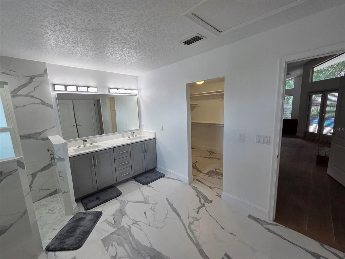 1924 AYRSHIER PLACE — photo 8 of 19