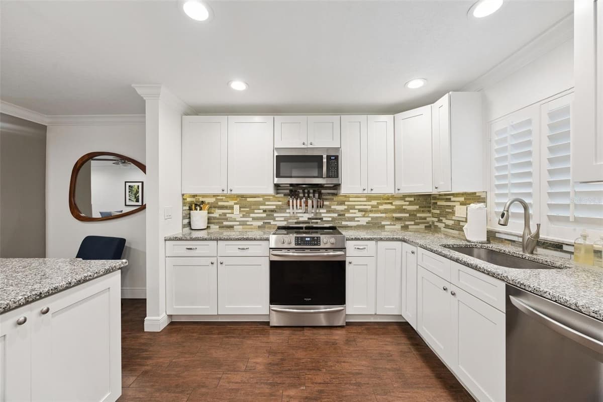 210 MAGNOLIA ROAD — photo 19 of 56