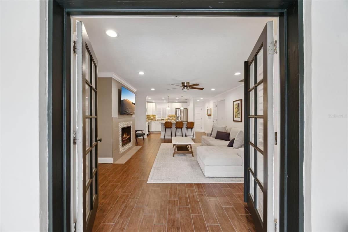 210 MAGNOLIA ROAD — photo 36 of 56