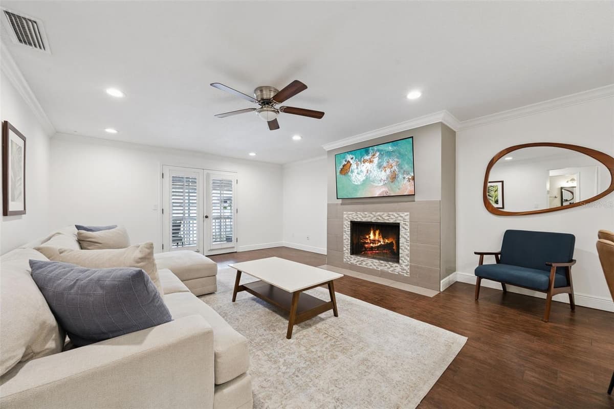 210 MAGNOLIA ROAD — photo 8 of 56