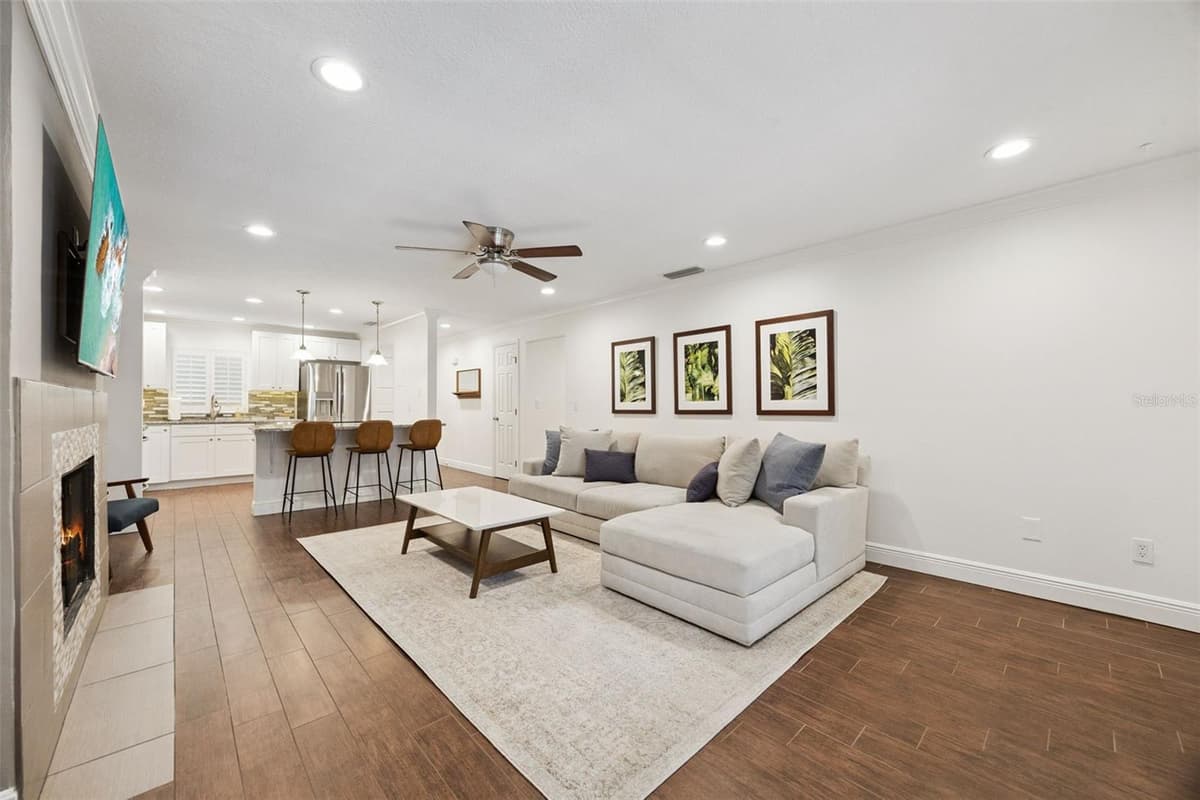 210 MAGNOLIA ROAD — photo 10 of 56