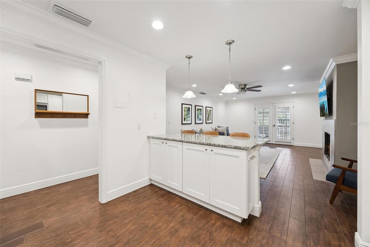 210 MAGNOLIA ROAD — photo 13 of 56