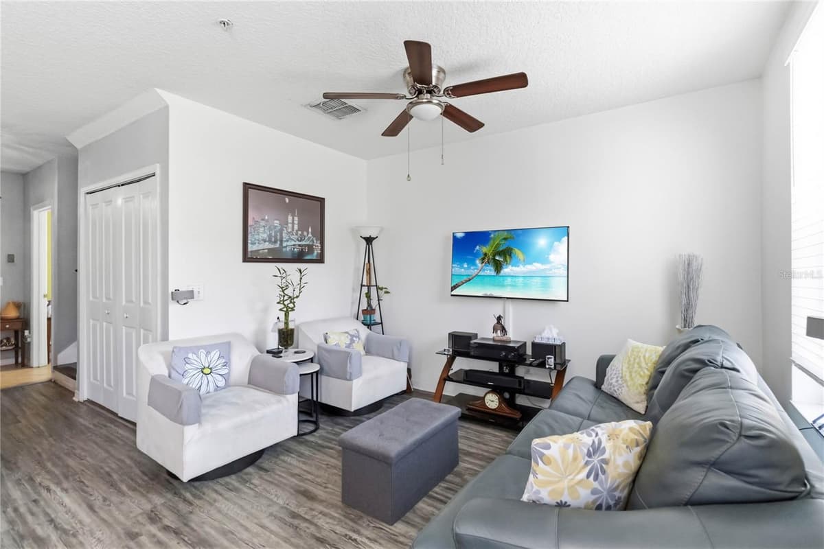 6246 WESTCOTT COVE BOULEVARD — photo 4 of 20