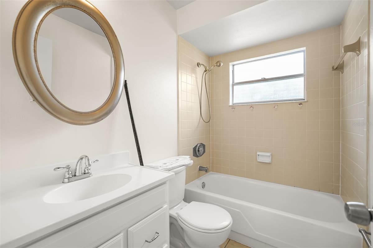7917 PLUNKETT AVENUE — photo 19 of 22