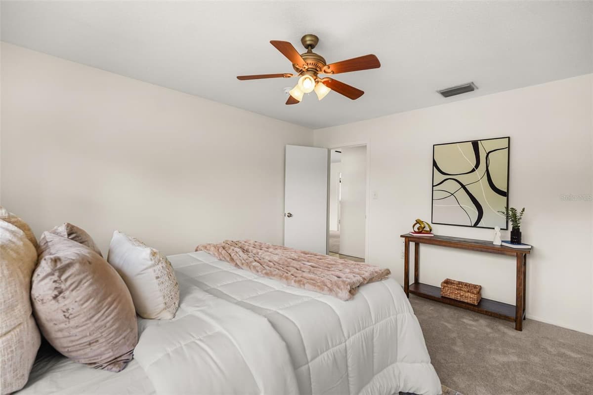 7917 PLUNKETT AVENUE — photo 14 of 22