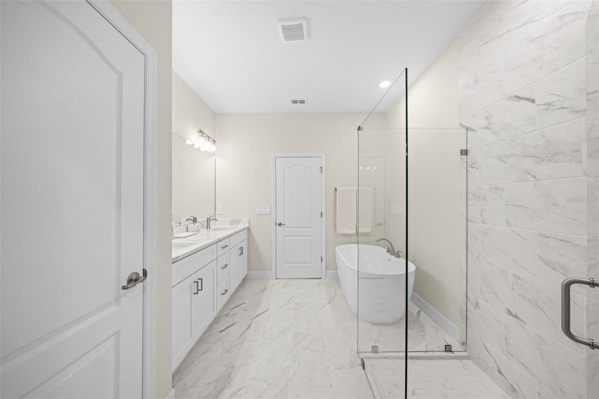 3121 LA FRANCE AVENUE — photo 12 of 26