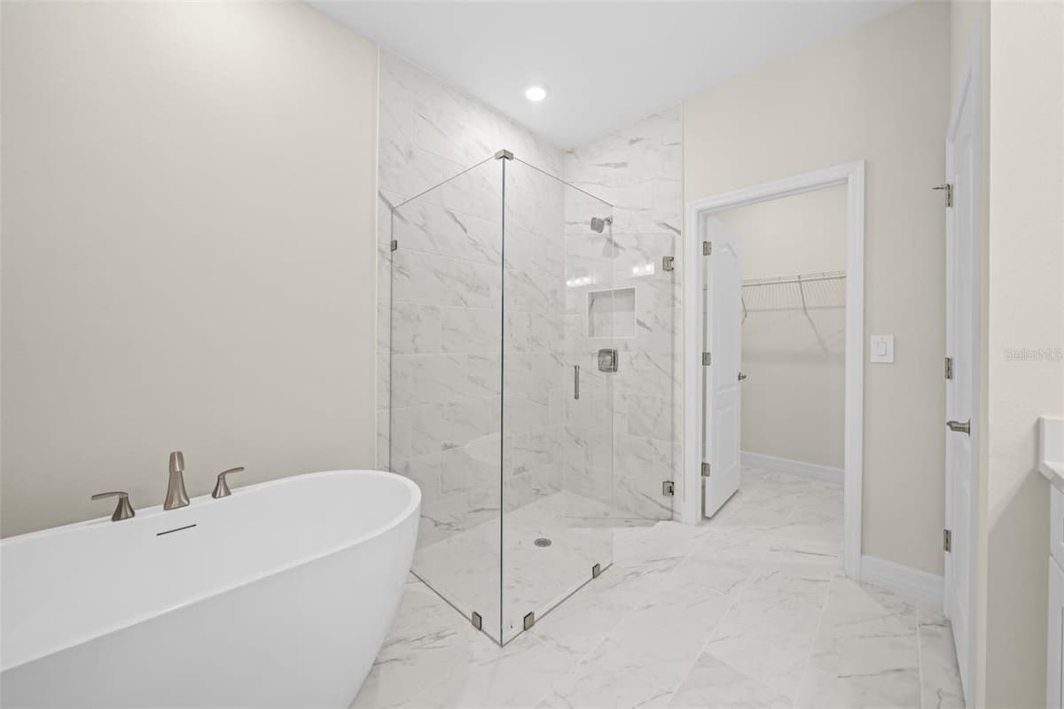 3121 LA FRANCE AVENUE — photo 15 of 26
