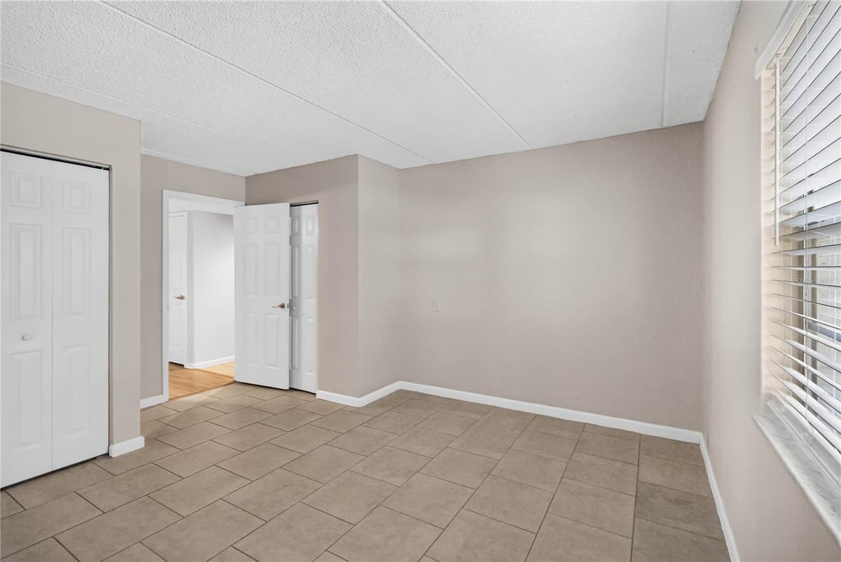 285 LEWFIELD CIRCLE — photo 14 of 25