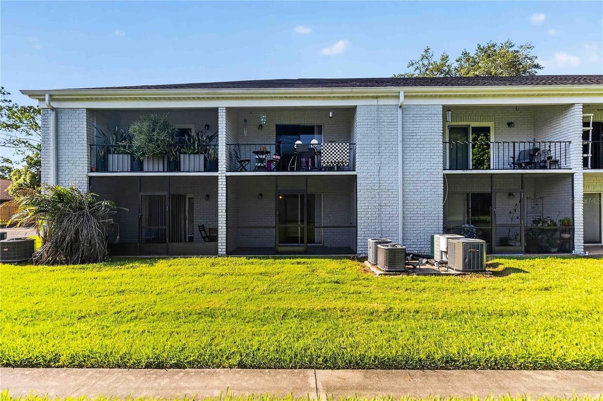 285 LEWFIELD CIRCLE — photo 21 of 25