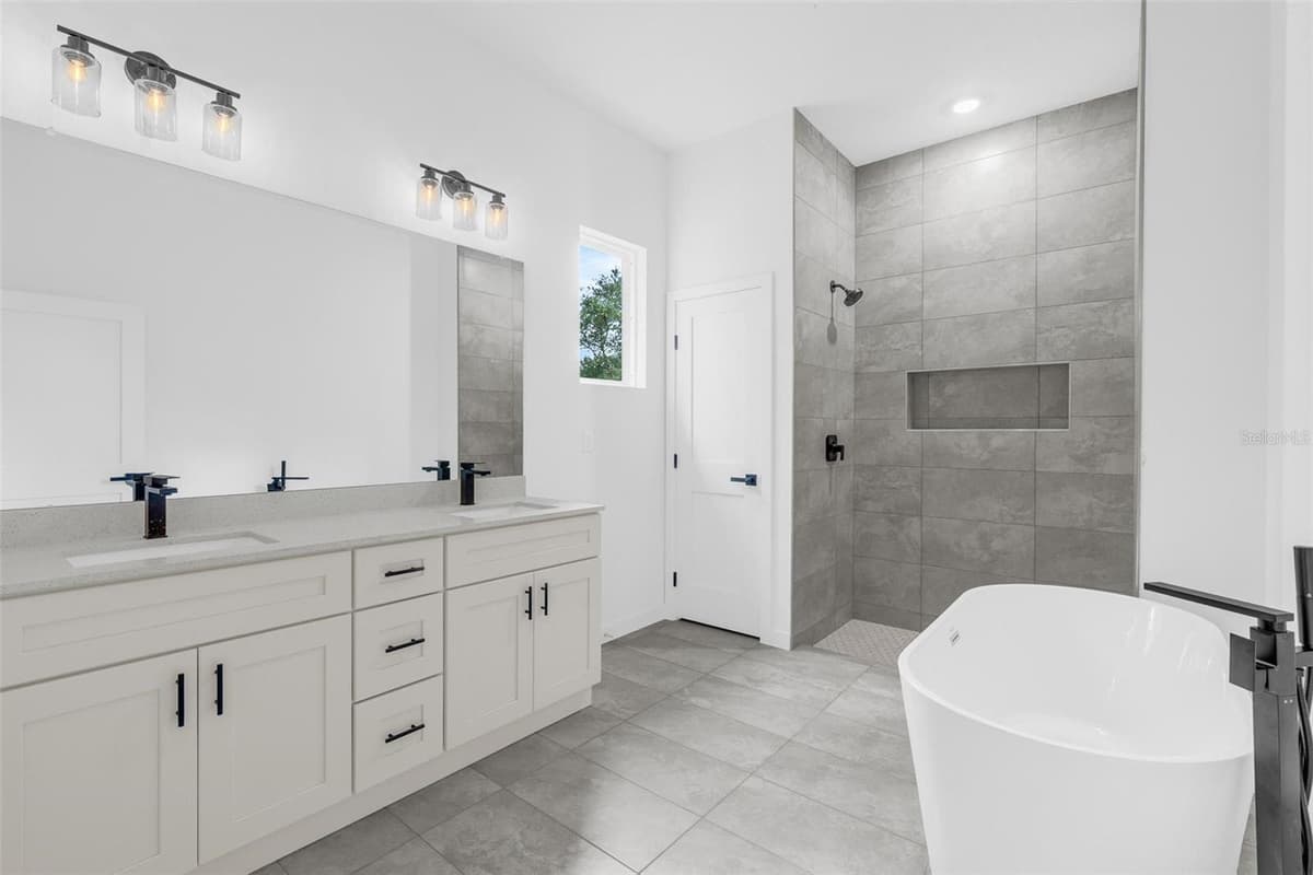 10615 DIDISCUS DRIVE — photo 16 of 37
