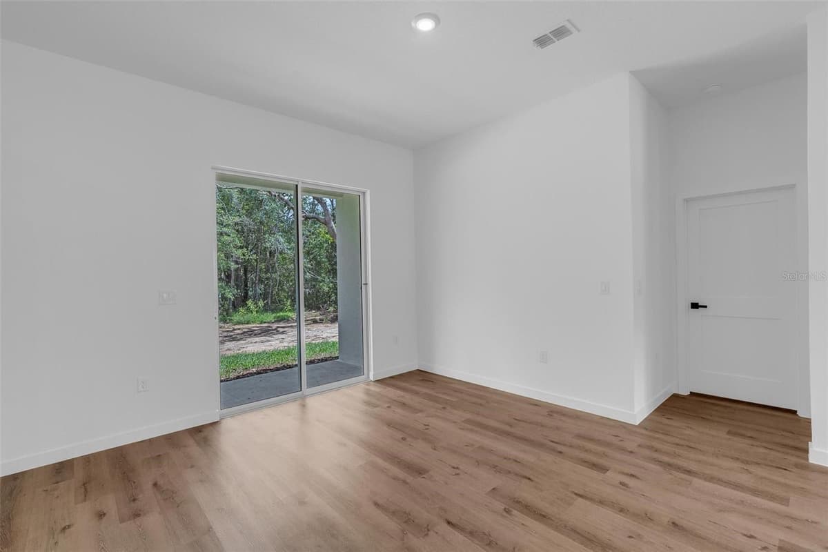 10615 DIDISCUS DRIVE — photo 12 of 37
