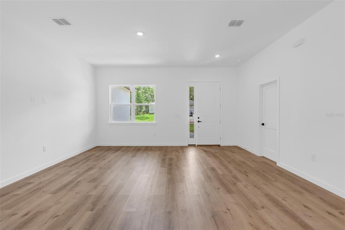 10615 DIDISCUS DRIVE — photo 13 of 37