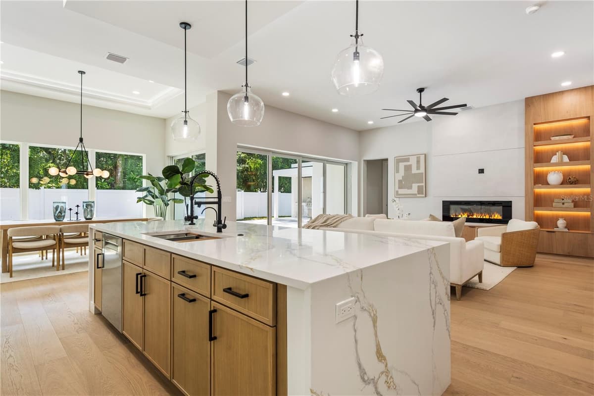 1702 ARBOR PARK DRIVE — photo 15 of 49