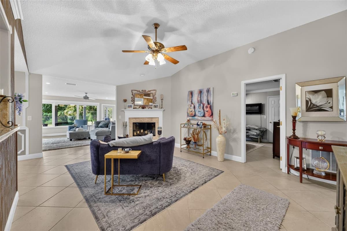 590 ASHCROFT LANDING DRIVE — photo 8 of 34
